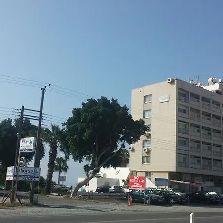 Apartament Garnet Oroklini